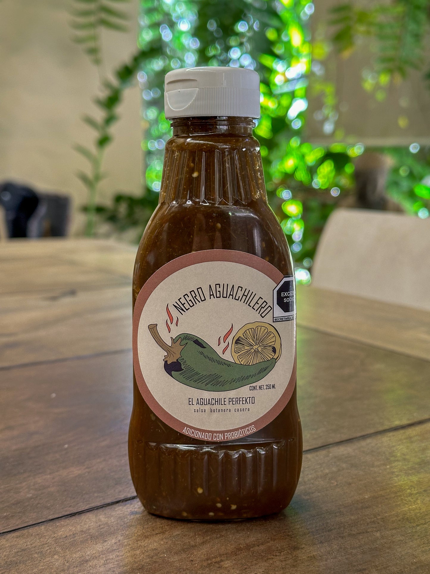 Salsa Negro Aguachilero Paquete de 10 Botellas